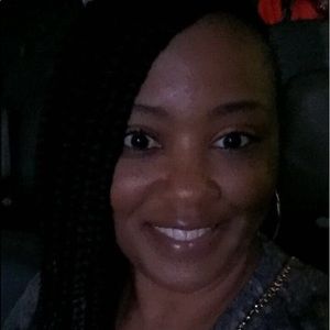 Meet your Posher, Johnetta